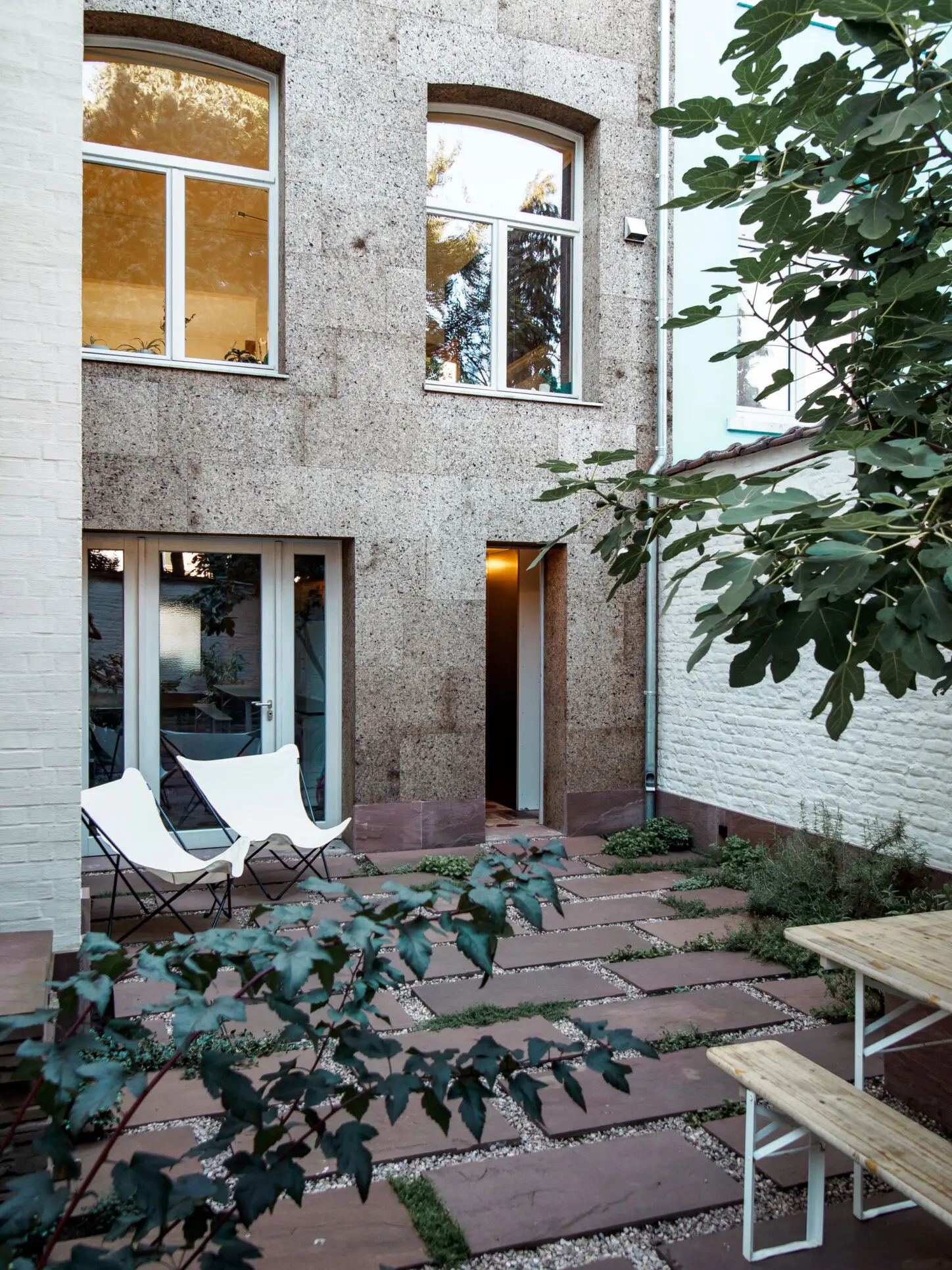 DELANNOY Renovation of a single-family house, Photo of back facade with cork insulation