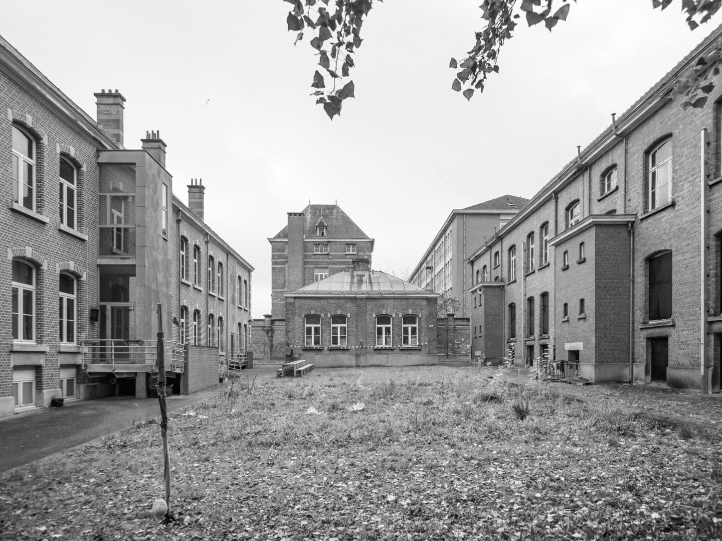 CLOS DES MARIES Circular renovation of heritage buildings, image of the building in its current state