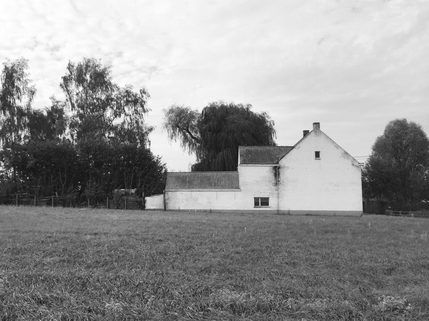 VIJVERHOEK Renovation and extension of a house in rural area, photo of the original house with its consecutive annexes