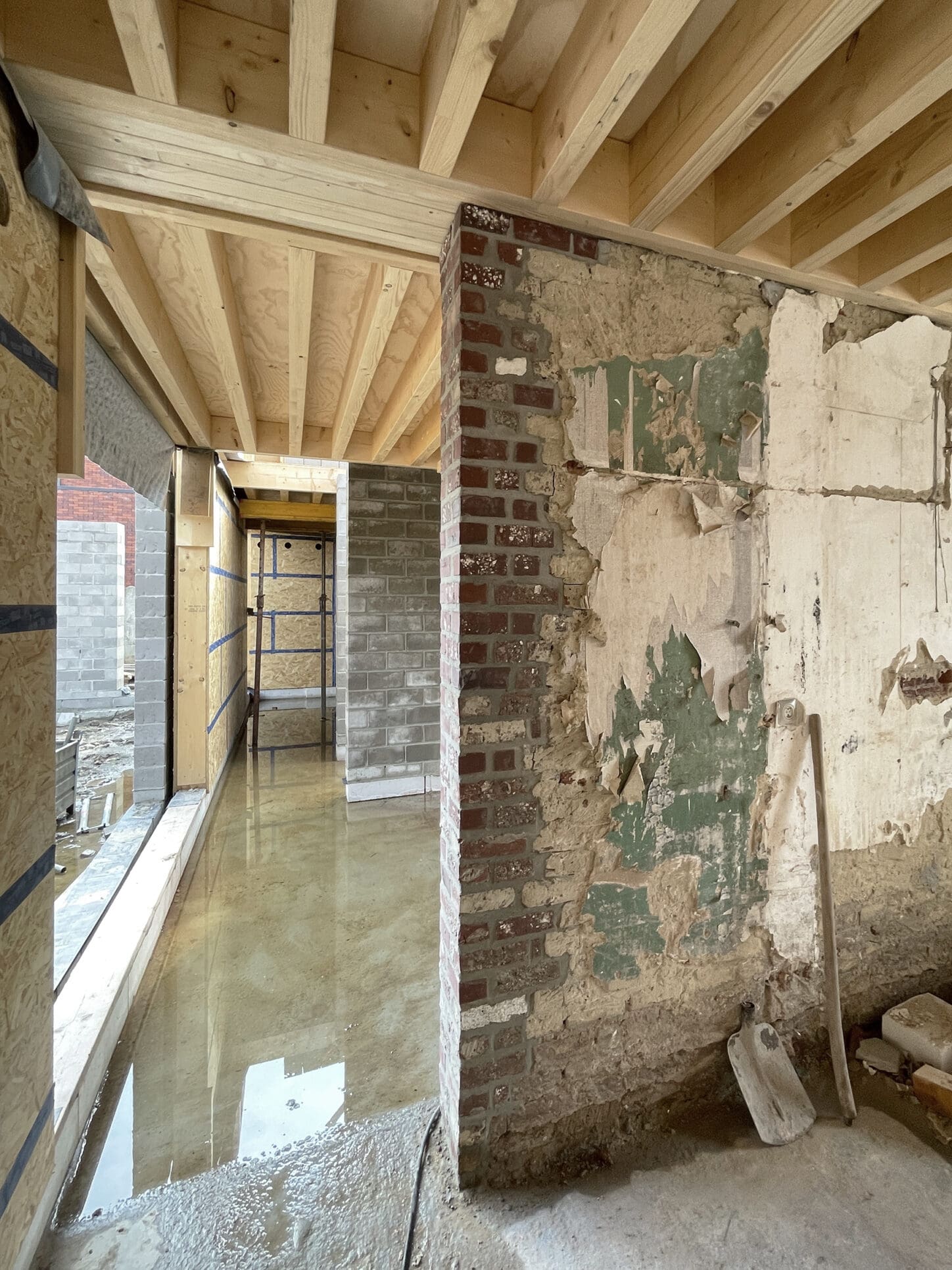 VIJVERHOEK Renovation and extension of a house in rural area, photo of construction