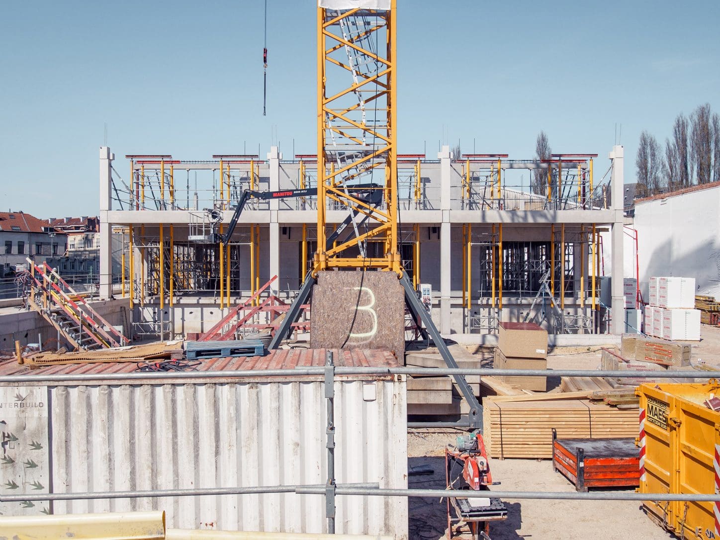 DELEERS Construction of 3 urban villas and productive activities, photo of construction site